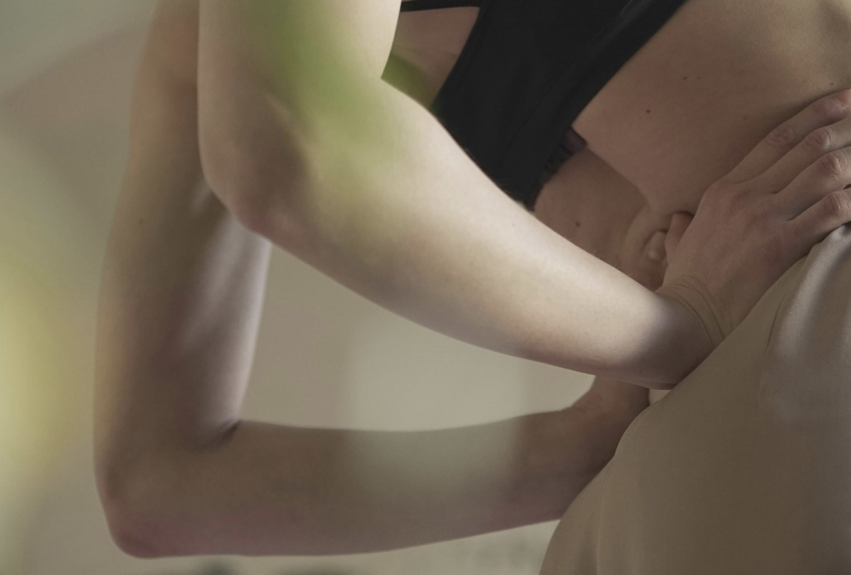 Lombalgie : 5 exercices pour relancer le bas du dos 